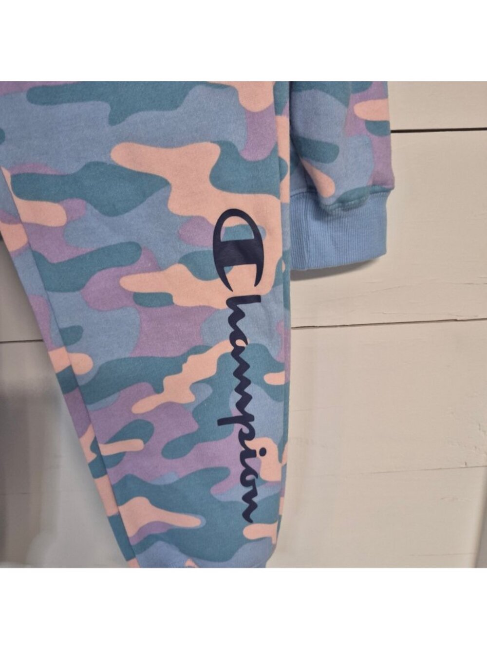 Champion Girls Camo Hoodie & Jogger Set Size 6 Pink Blue Purple - Picture 5 of 7